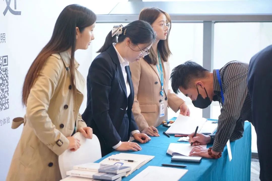 加快綠色低碳轉(zhuǎn)型，建設(shè)美麗宜居城鄉(xiāng)丨文達(dá)通股份新型“物管城市”模式亮相2023房地產(chǎn)企業(yè)數(shù)字化發(fā)展論壇