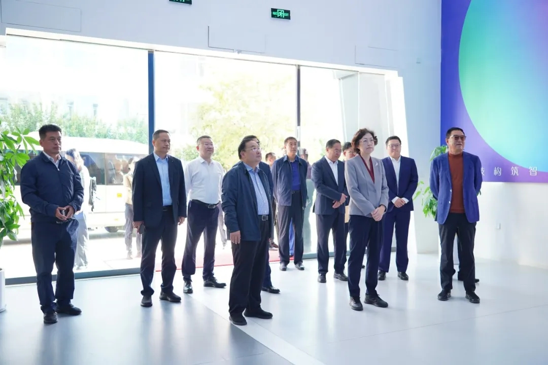 青島市委副書(shū)記、市委統(tǒng)戰(zhàn)部部長(zhǎng)張惠一行蒞臨文達(dá)通股份調(diào)研指導(dǎo)